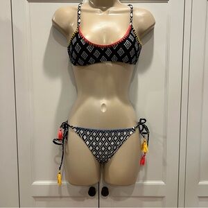 Xhilaration Black and White Bikini with Stylish Patterns